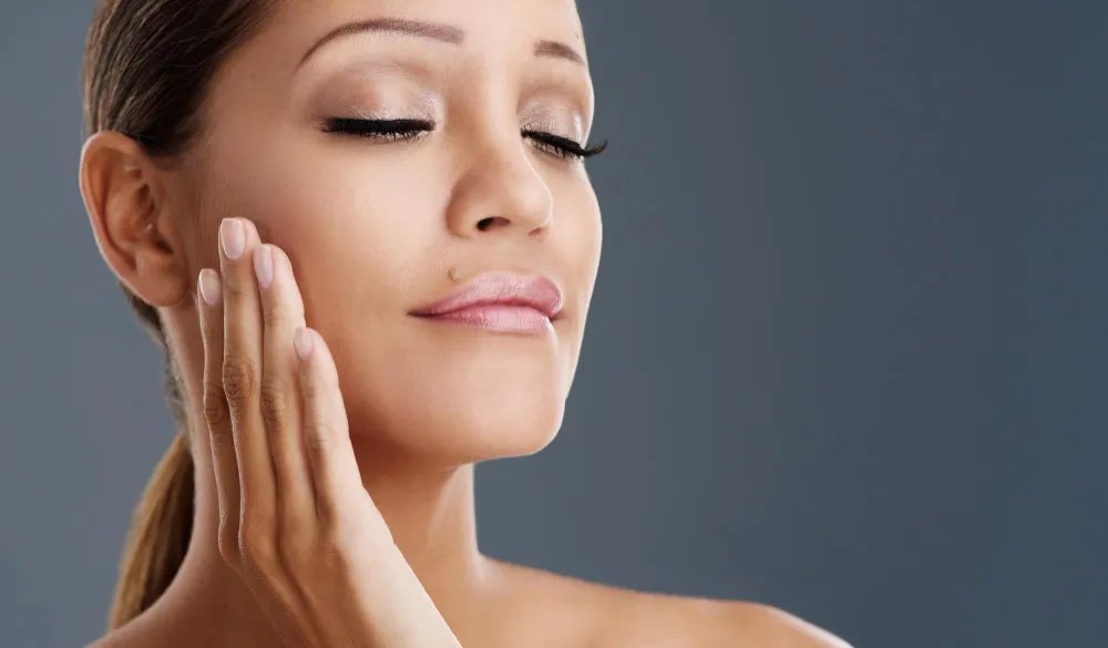 DMV Vampire Face Lift / Vampire Facial Specialist